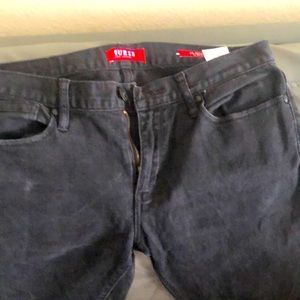 Men’s black guess jeans